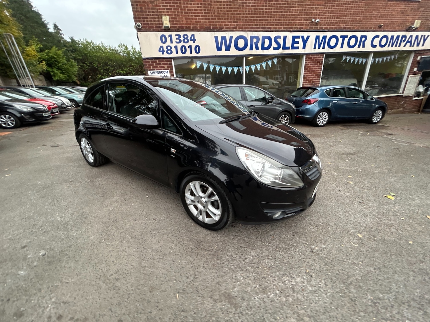 Used Vauxhall Corsa 2010 for sale - 76286829: Photo 11