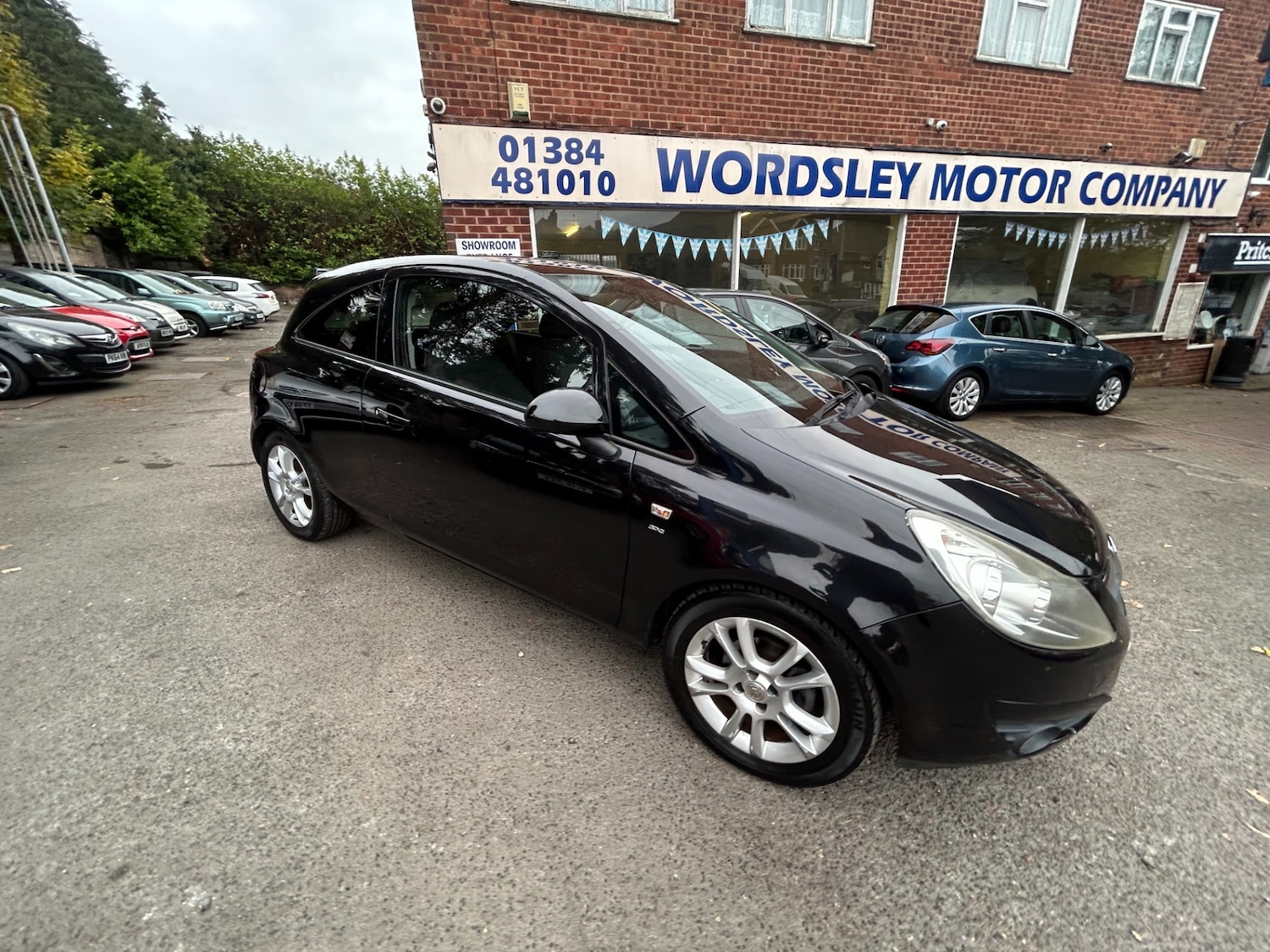 Used Vauxhall Corsa 2010 for sale - 76286829: Photo 24