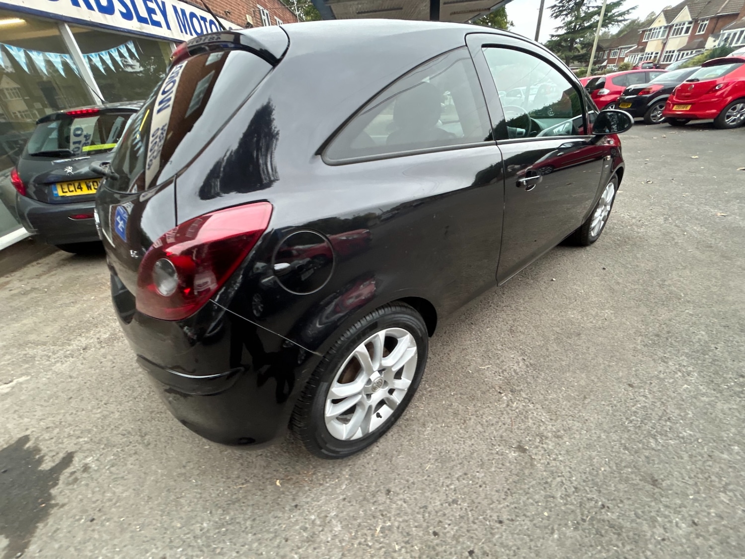 Used Vauxhall Corsa 2010 for sale - 76286829: Photo 5