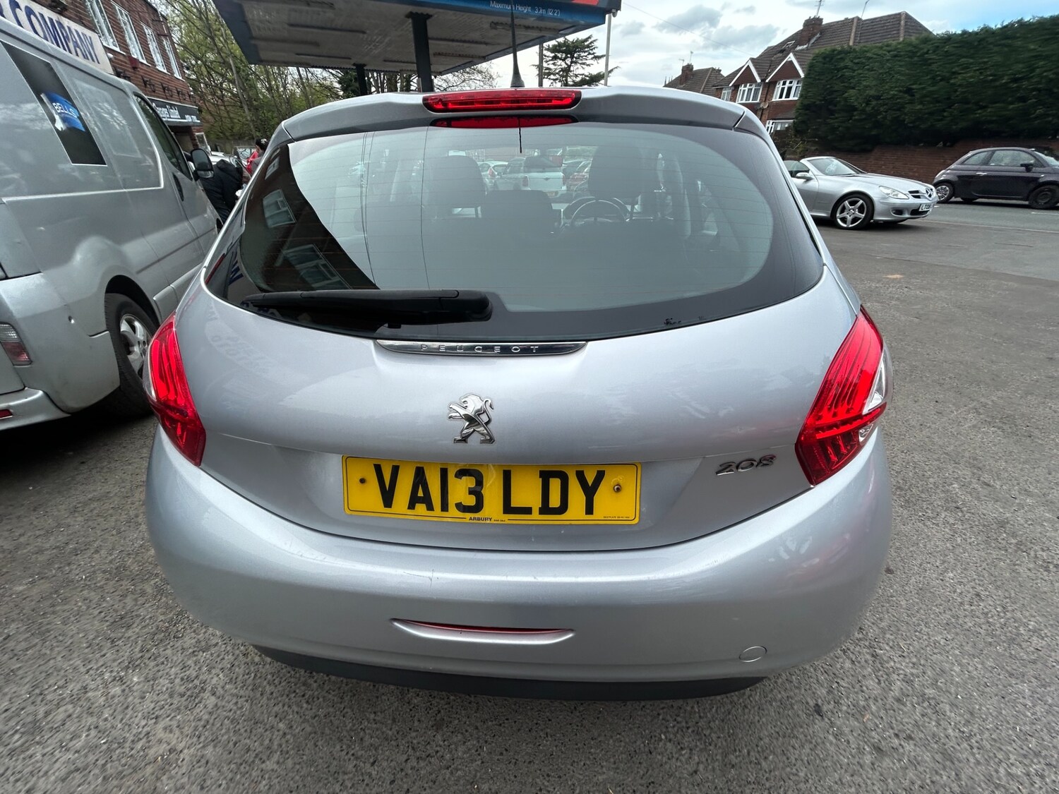 Used Peugeot 208 2013 for sale - 78199045: Photo 12