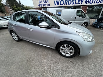 Used Peugeot 208 2013 for sale - 78199045: Photo
