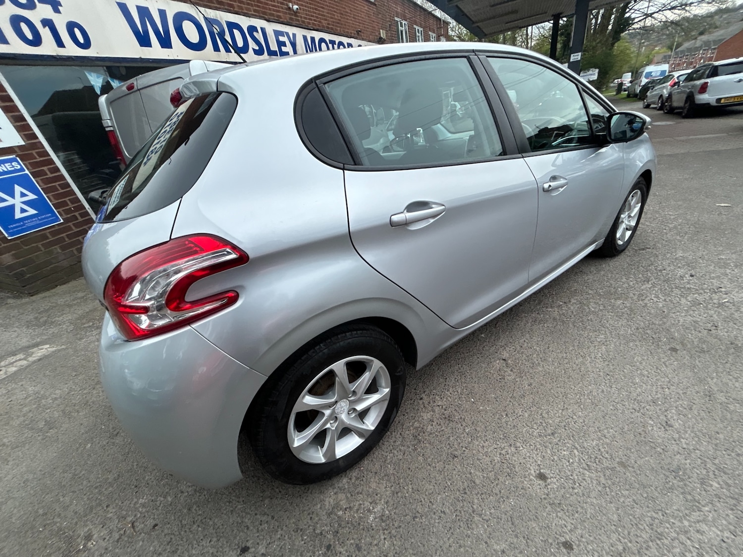 Used Peugeot 208 2013 for sale - 78199045: Photo 4