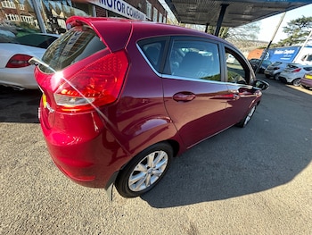 Used Ford Fiesta 2010 for sale - 77896354: Photo