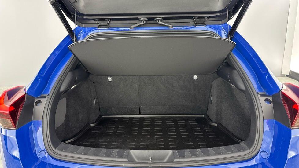 Used Lexus UX 2021 for sale - 76359777: Photo 10
