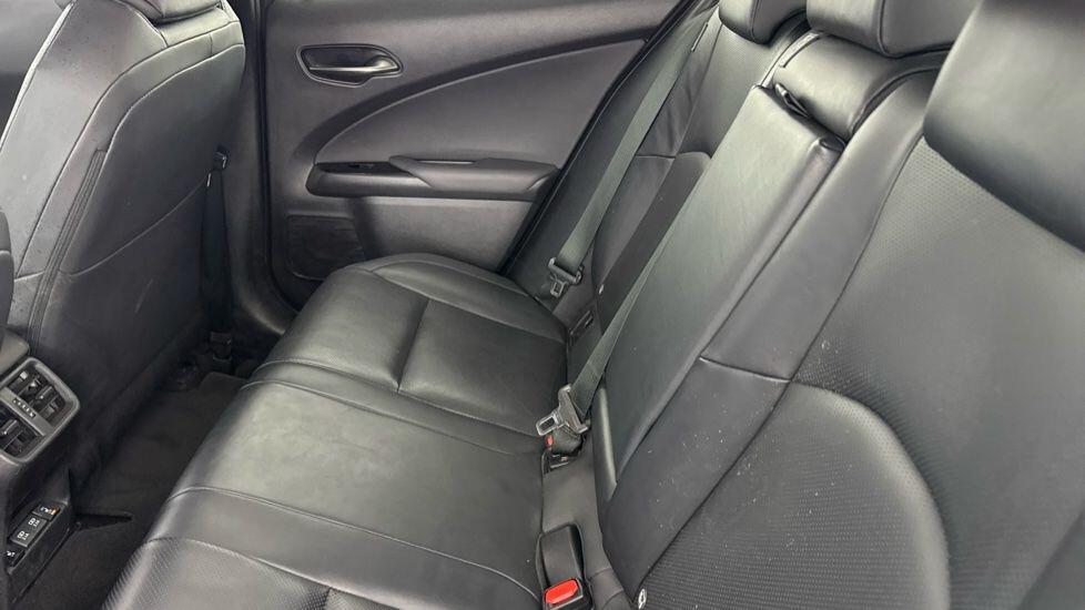 Used Lexus UX 2021 for sale - 76381509: Photo 19