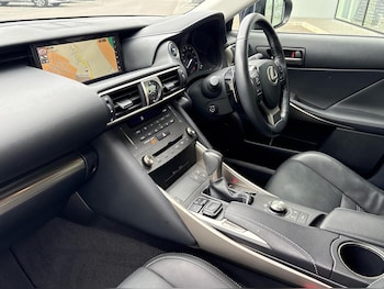 Used Lexus IS 2019 for sale - 76190723: Photo