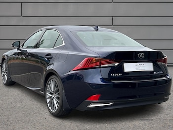 Used Lexus IS 2019 for sale - 76190723: Photo