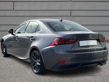 Used Lexus IS 2015 for sale - 75721603: Photo