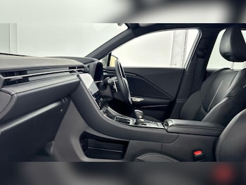 Used Lexus LBX 2024 for sale - 77498145: Photo