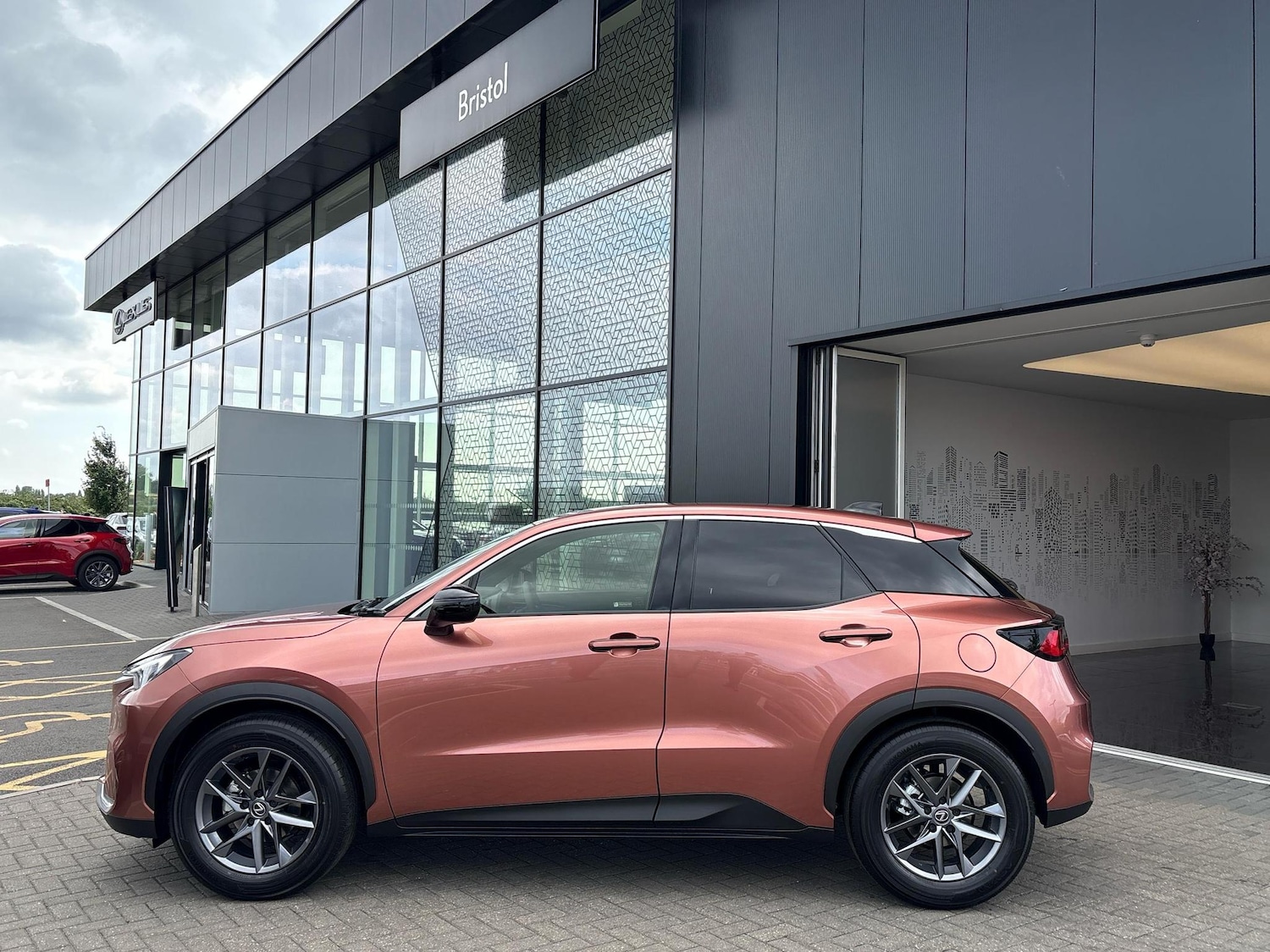 Used Lexus LBX 2025 for sale - 76419851: Photo 4