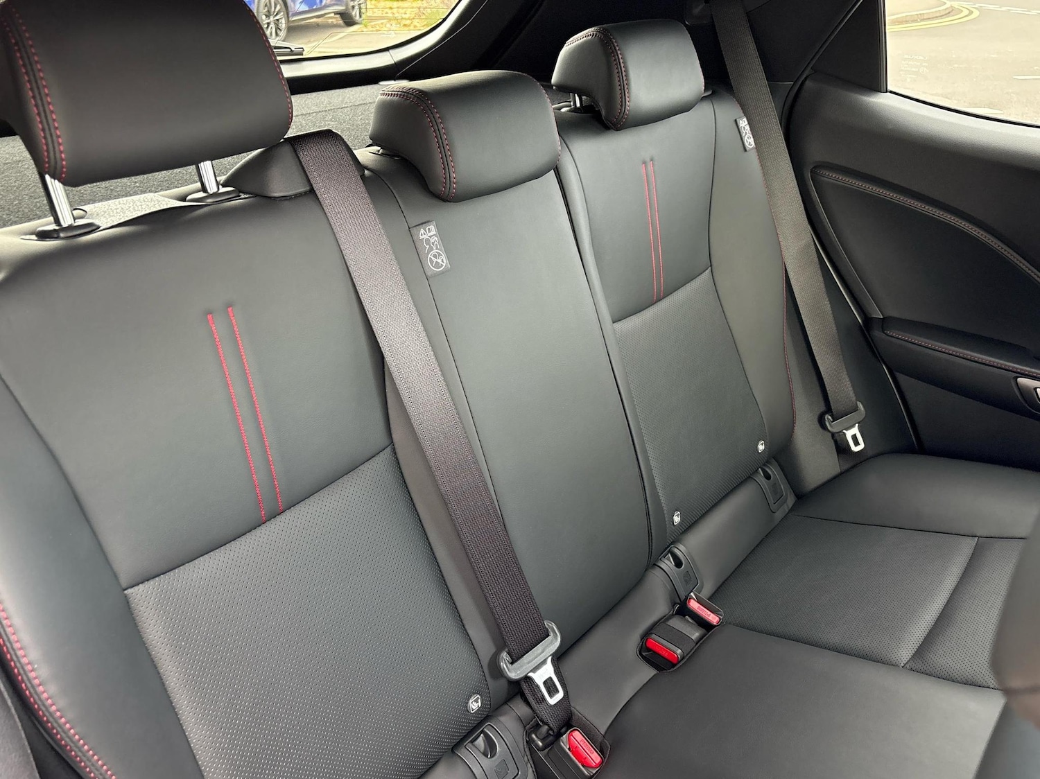 Used Lexus LBX 2025 for sale - 76419851: Photo 9