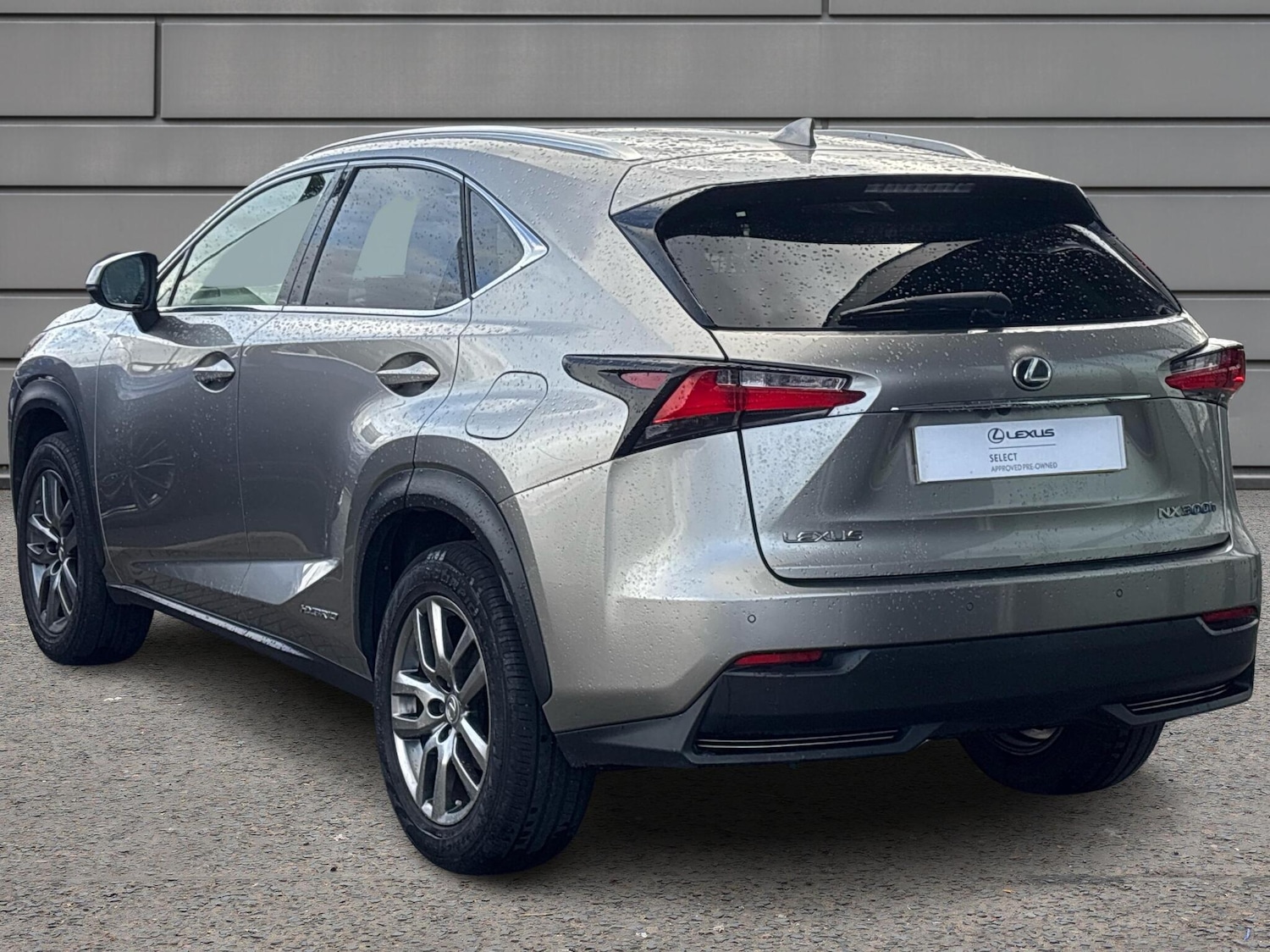 Used Lexus NX 2016 for sale - 76563210: Photo 3