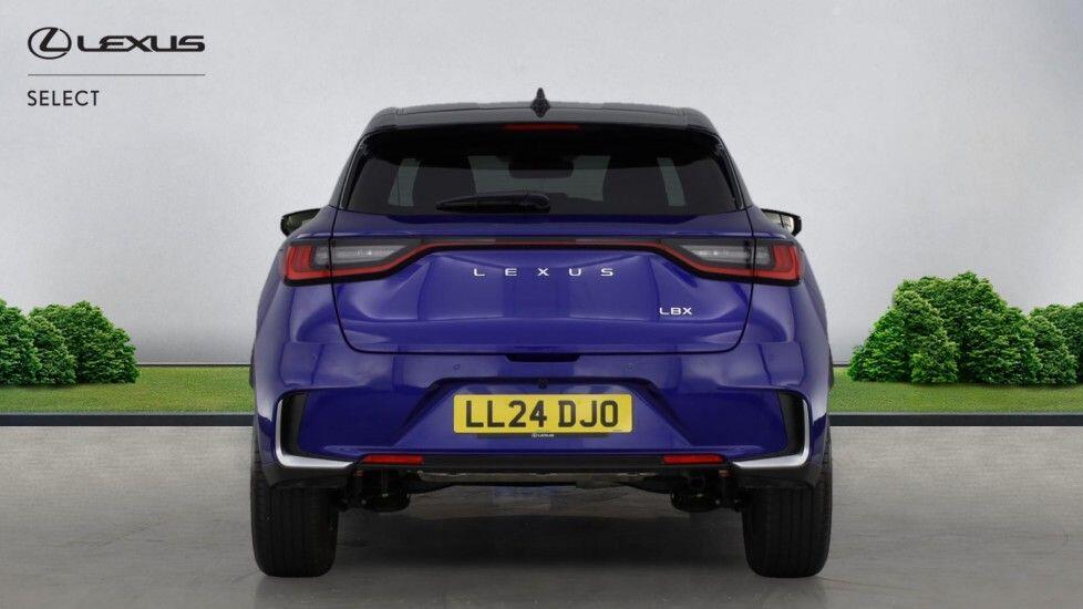 Used Lexus LBX 2024 for sale - 77239257: Photo 2