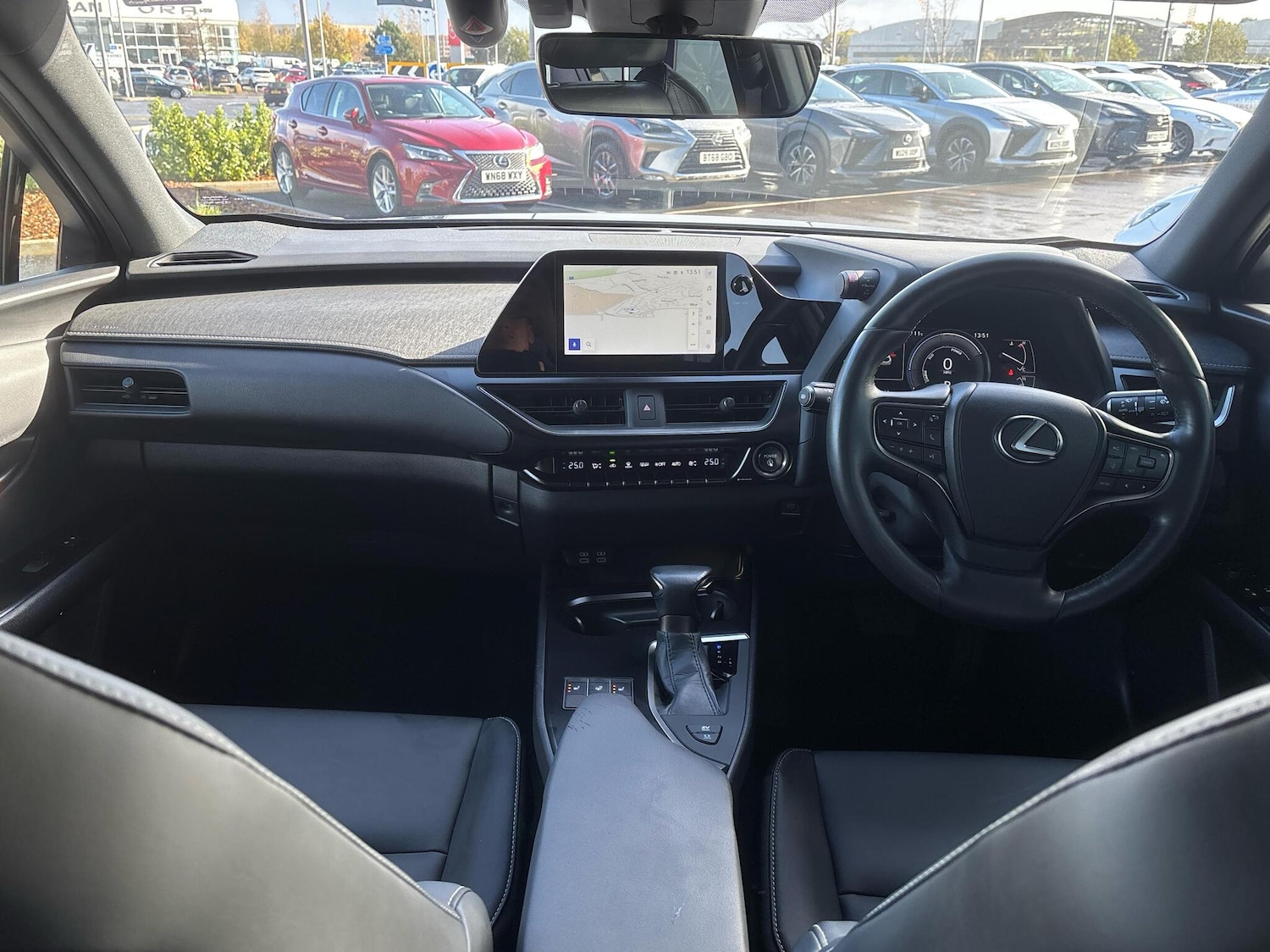 Used Lexus UX 2023 for sale - 76574658: Photo 12