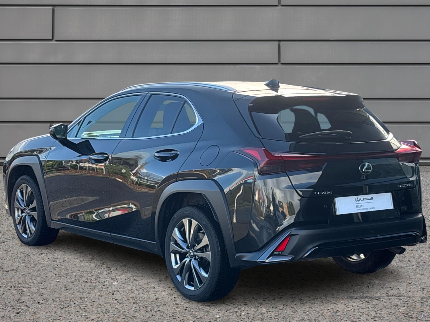 Used Lexus UX 2023 for sale - 76574658: Photo 3