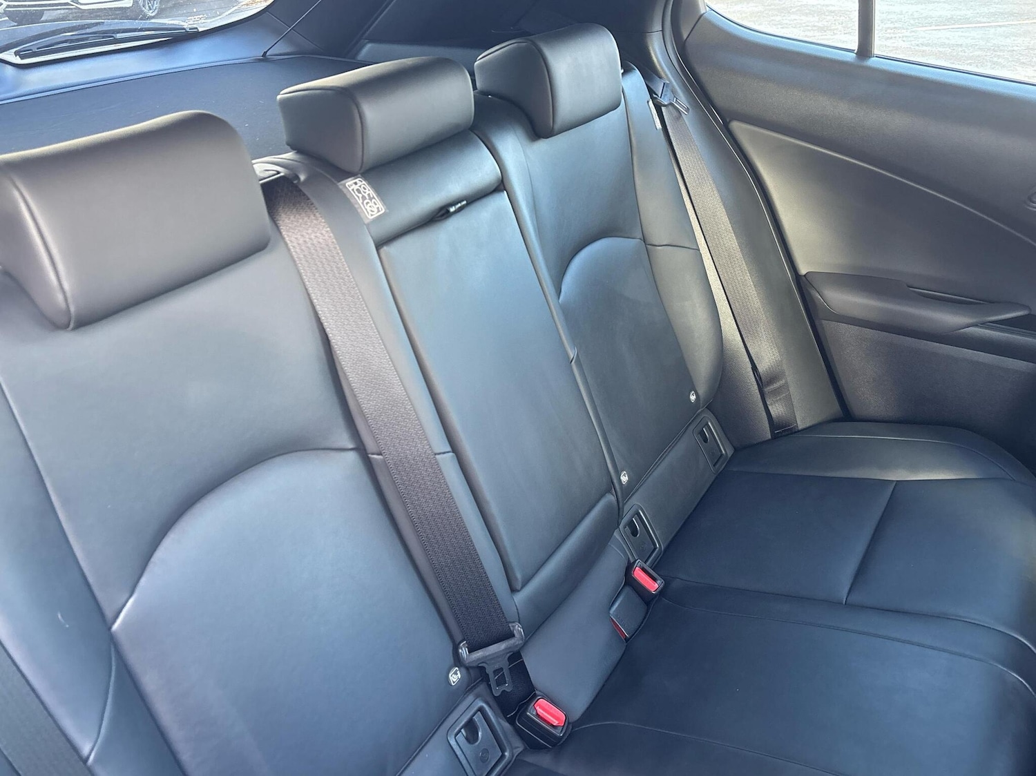 Used Lexus UX 2023 for sale - 76574658: Photo 9