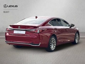 Used Lexus ES 2021 for sale - 79554670: Photo