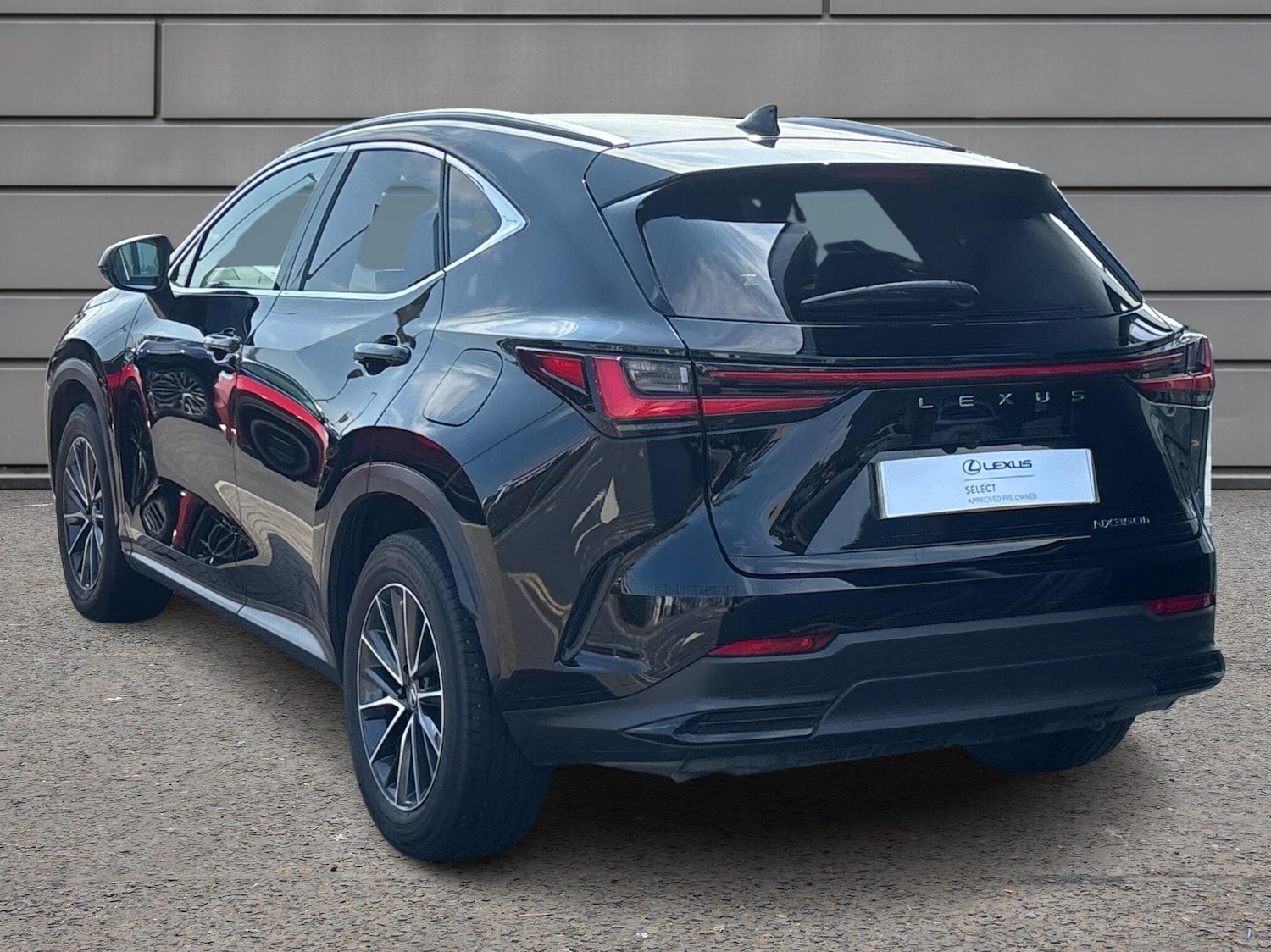 Used Lexus NX 2022 for sale - 76523270: Photo 3