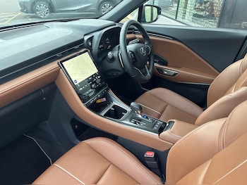 Used Lexus LBX 2024 for sale - 76410292: Photo