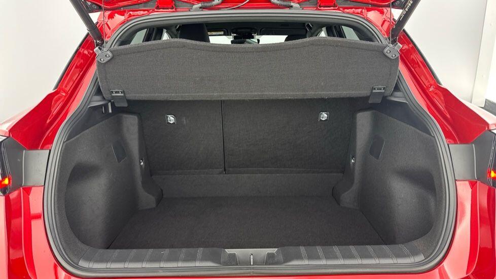 Used Lexus LBX 2024 for sale - 76730824: Photo 10