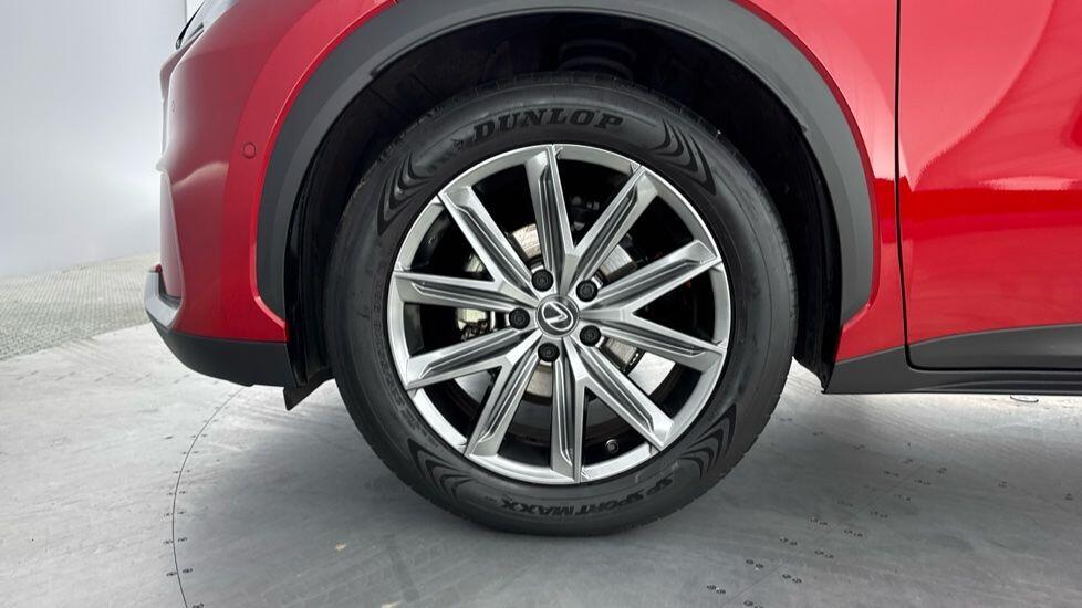 Used Lexus LBX 2024 for sale - 76730824: Photo 11