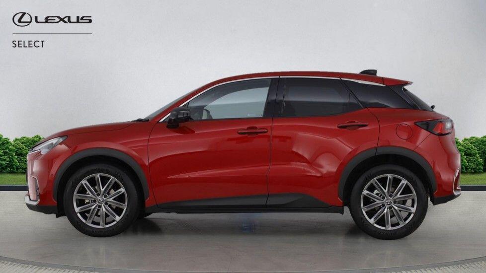 Used Lexus LBX 2024 for sale - 76730824: Photo 6
