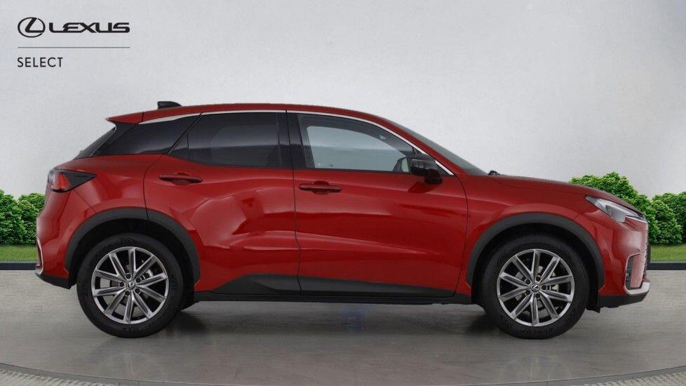 Used Lexus LBX 2024 for sale - 76730824: Photo 9