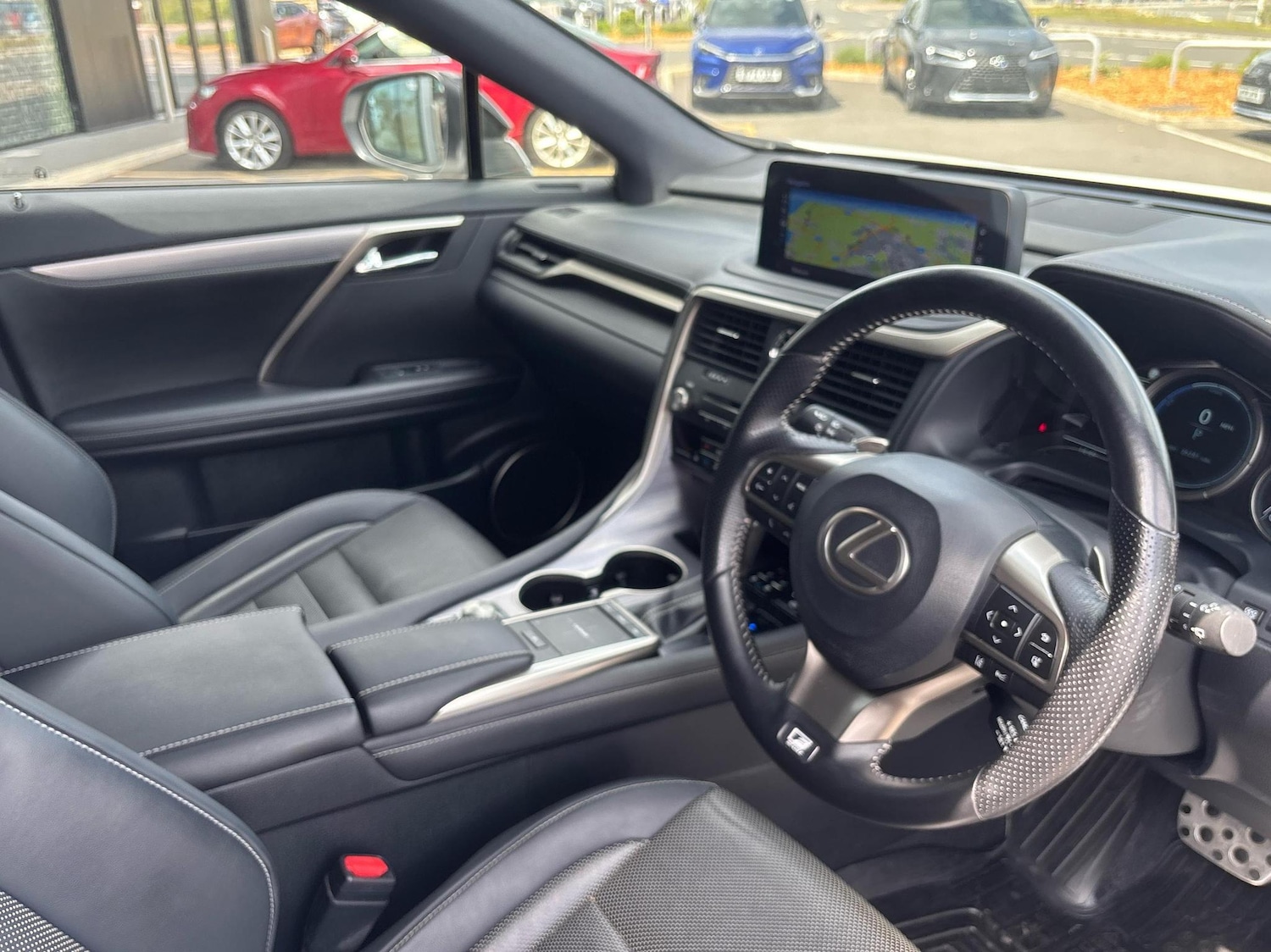 Used Lexus RX 2022 for sale - 76168360: Photo 6