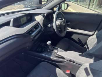 Used Lexus UX 2021 for sale - 75128532: Photo