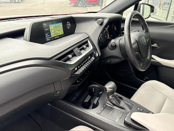 Used Lexus UX 2022 for sale - 75479231: Photo