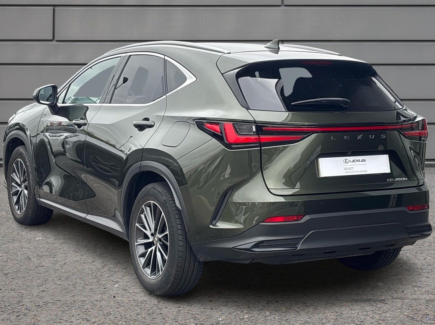 Used Lexus NX 2023 for sale - 76716842: Photo 3