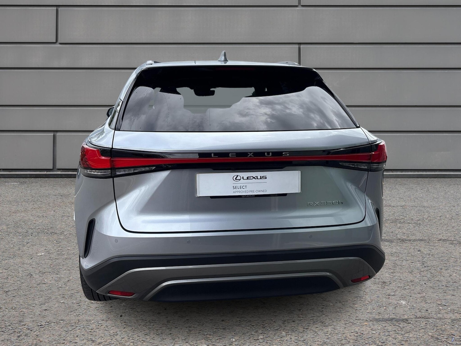 Used Lexus RX 2023 for sale - 76730698: Photo 10