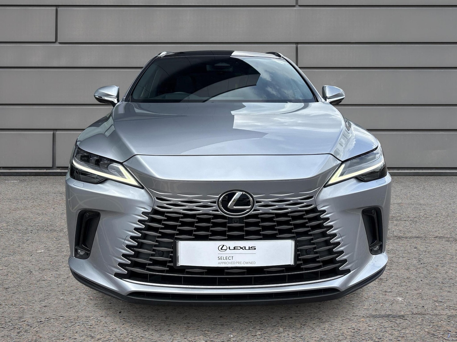 Used Lexus RX 2023 for sale - 76730698: Photo 7