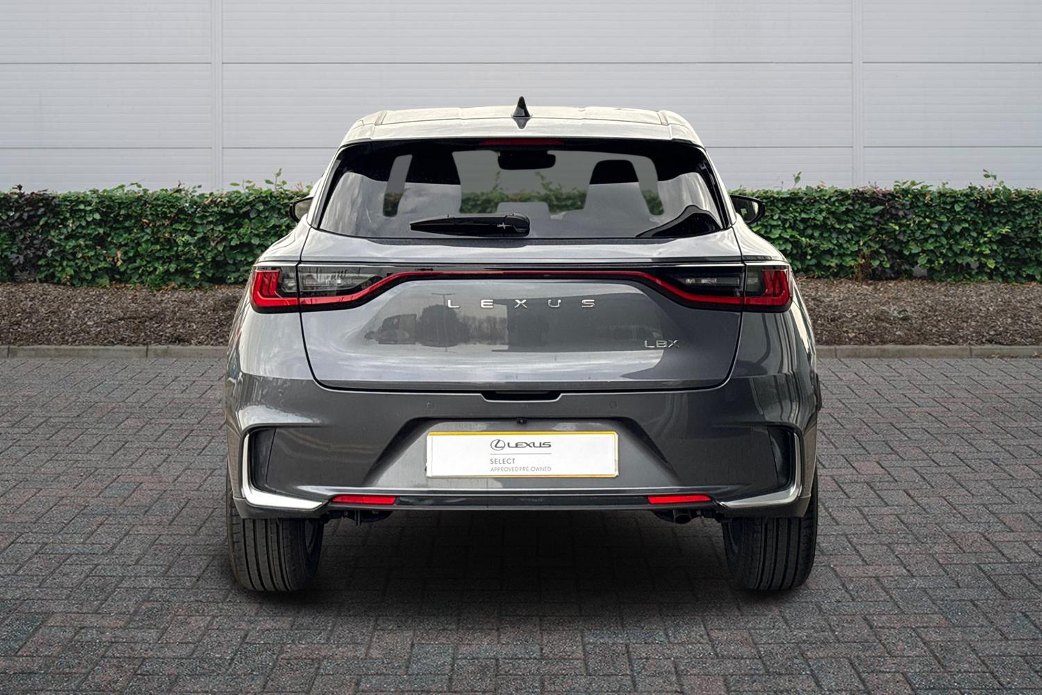 Used Lexus LBX 2025 for sale - 77770693: Photo 4