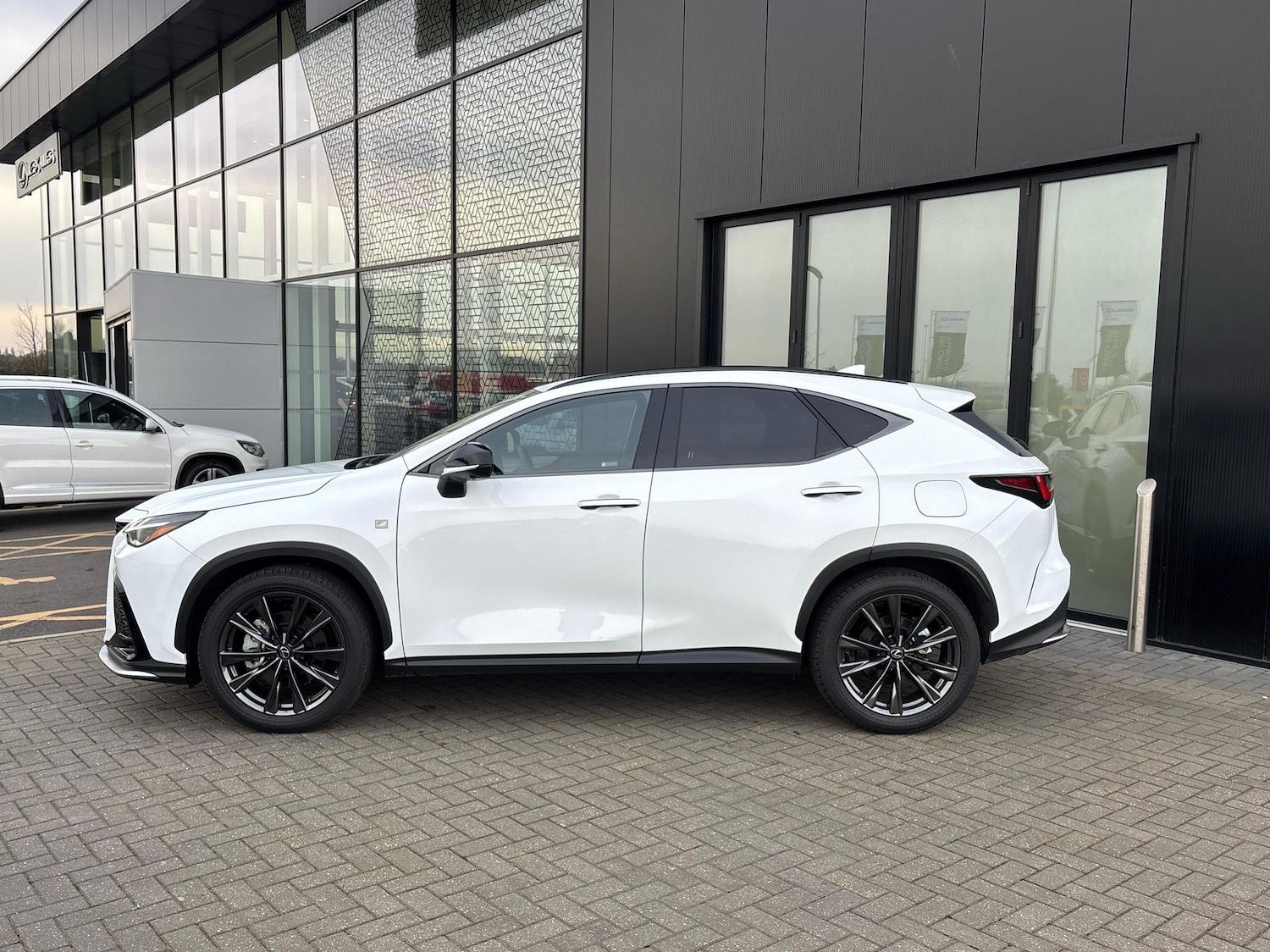 Used Lexus NX 2025 for sale - 77177297: Photo 5