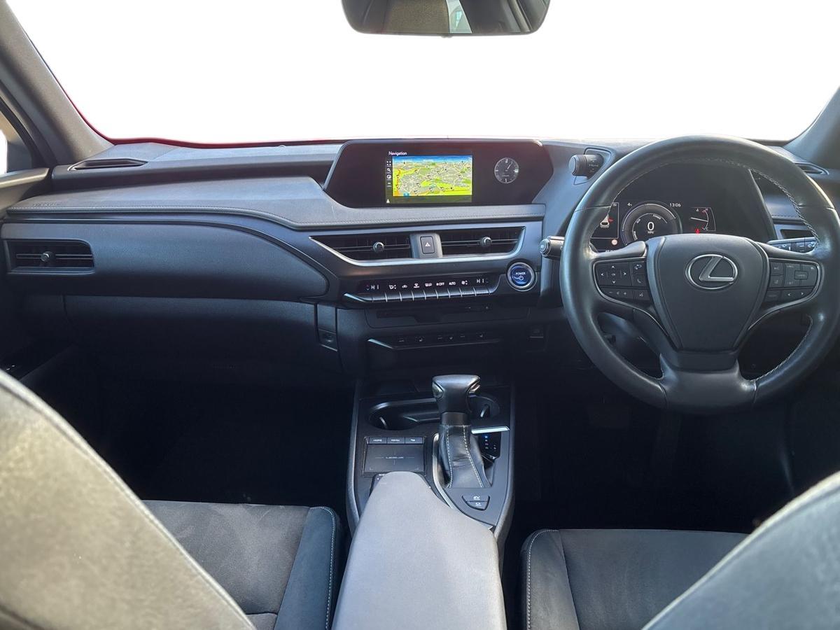 Used Lexus UX 2020 for sale - 76716843: Photo 8