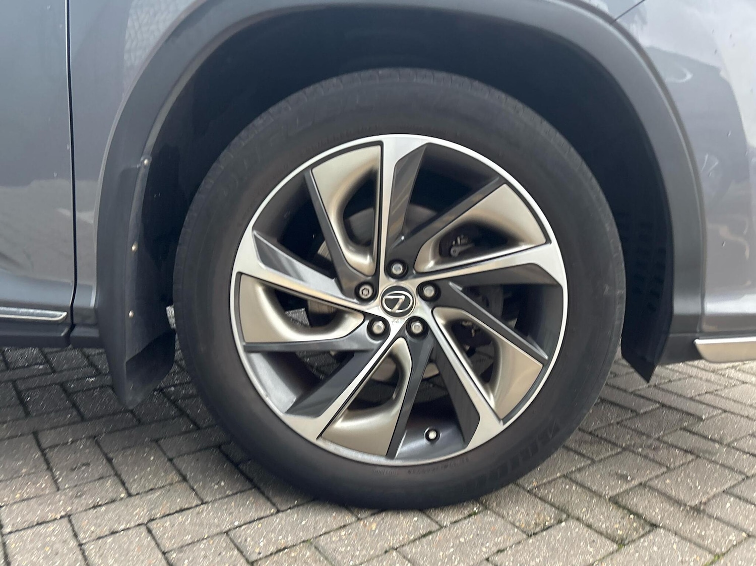 Used Lexus RX 2018 for sale - 76716825: Photo 5