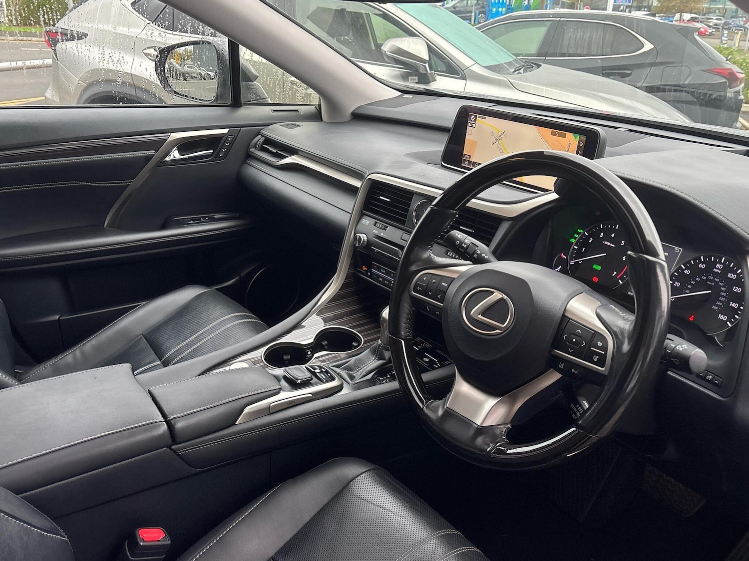 Used Lexus RX 2018 for sale - 76716825: Photo 6