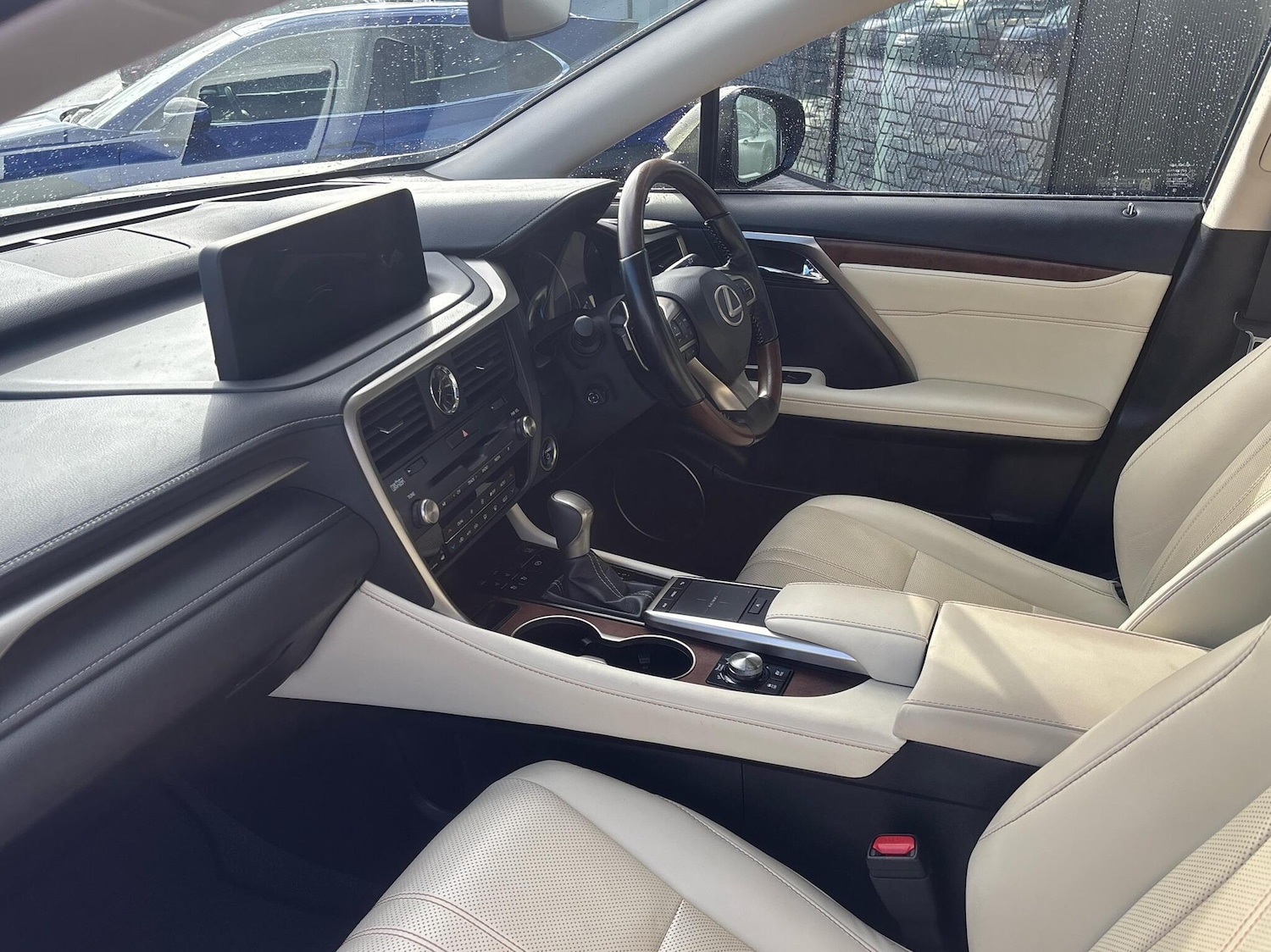 Used Lexus RX 2021 for sale - 76730814: Photo 8