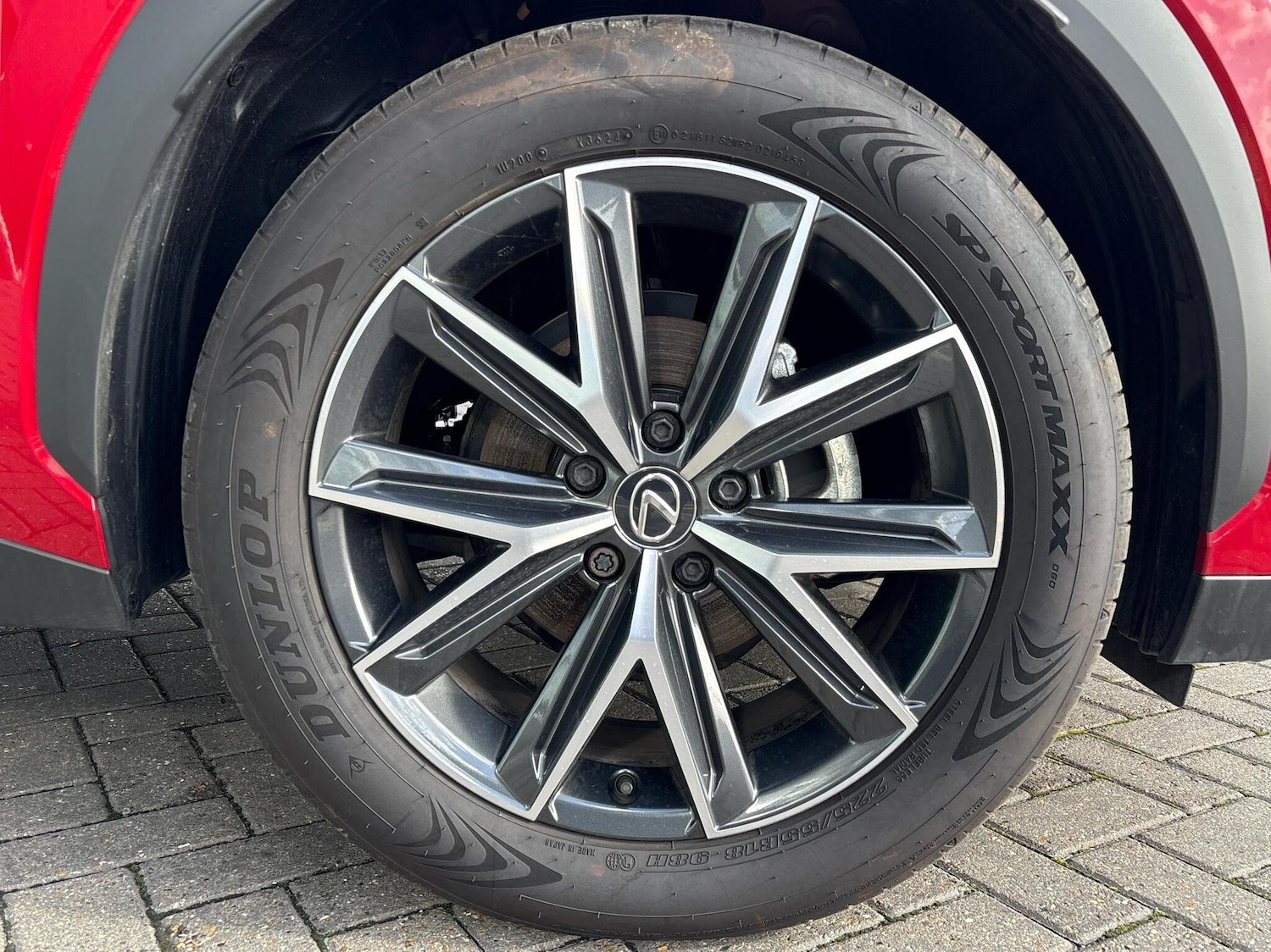Used Lexus LBX 2024 for sale - 76111551: Photo 5