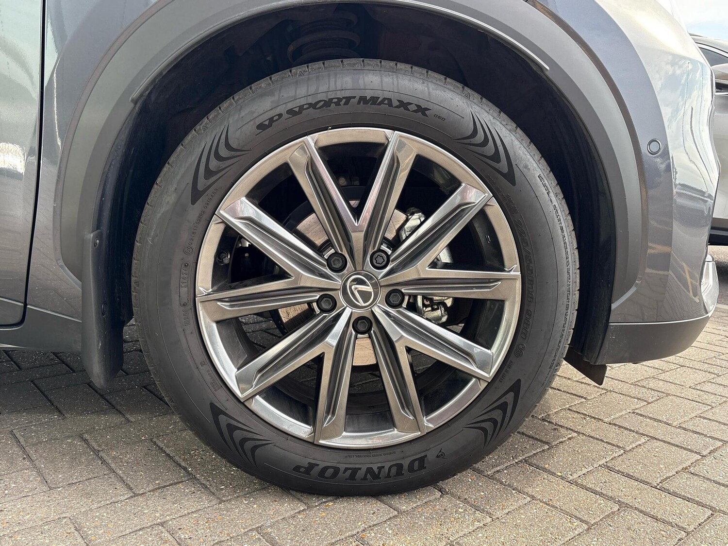 Used Lexus LBX 2024 for sale - 76154318: Photo 5