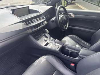 Used Lexus CT 2020 for sale - 74600811: Photo