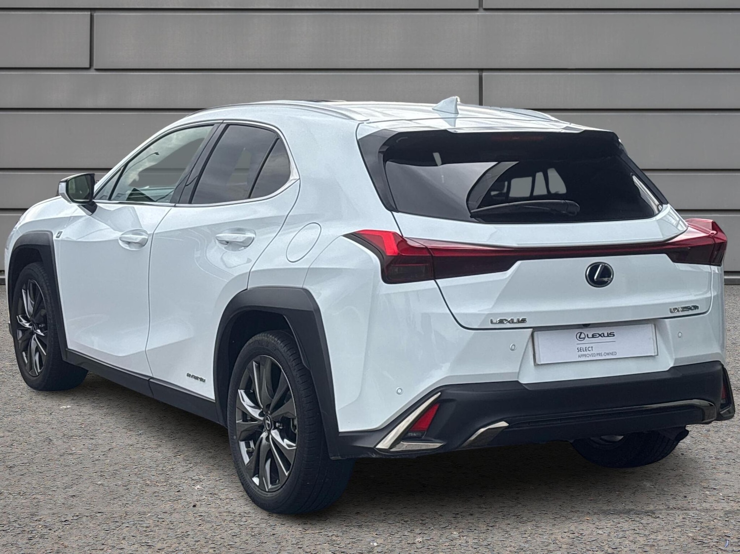 Used Lexus UX 2021 for sale - 76168394: Photo 3