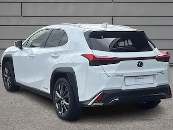 Used Lexus UX 2021 for sale - 76168394: Photo