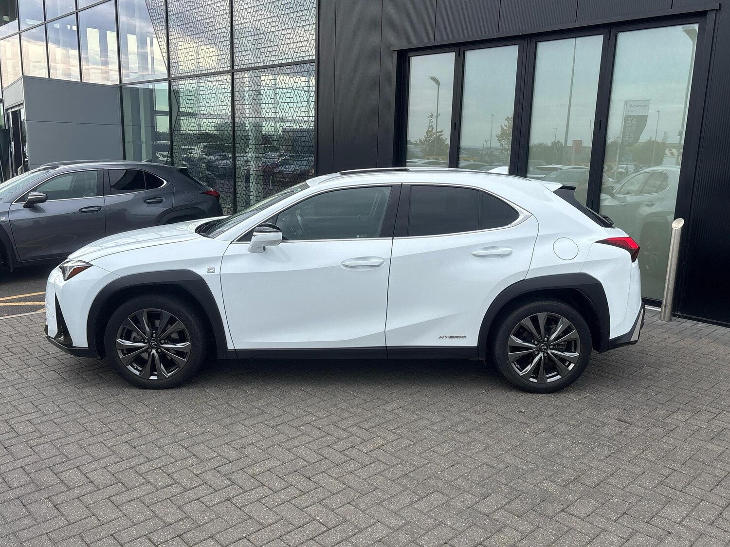 Used Lexus UX 2021 for sale - 76168394: Photo 4