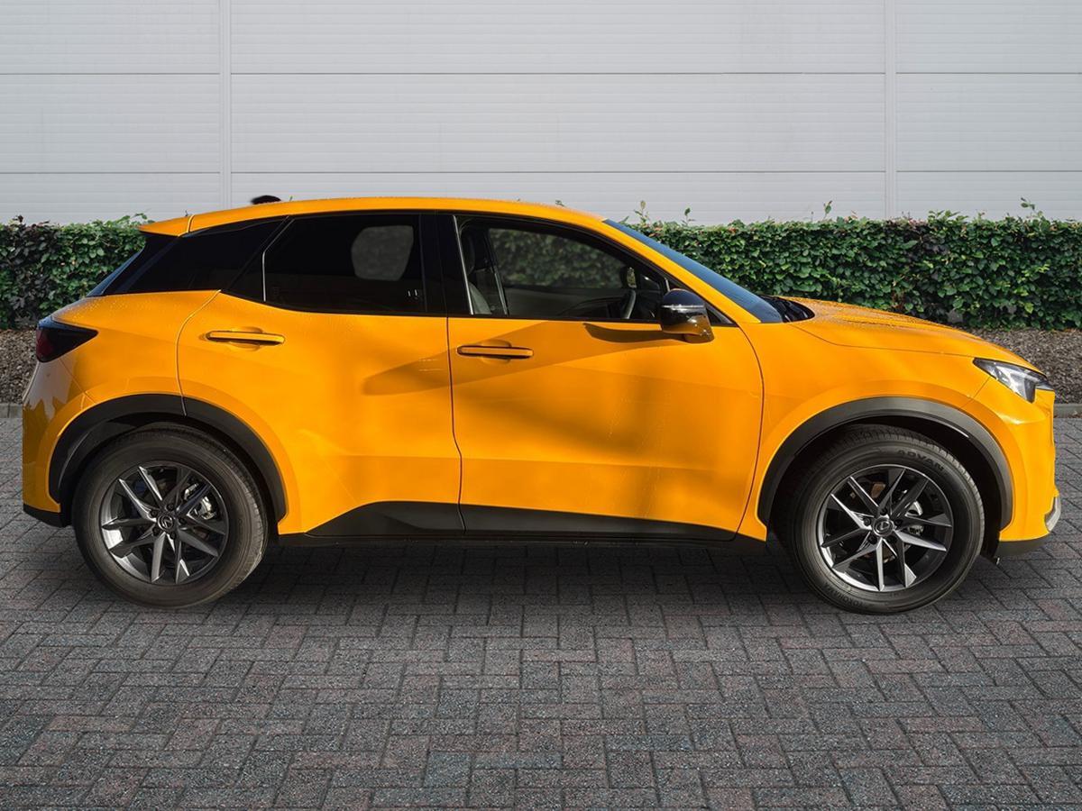 Used Lexus LBX 2025 for sale - 77176583: Photo 5