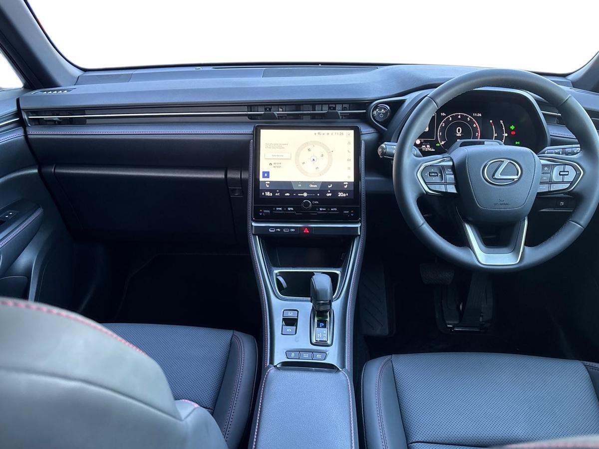 Used Lexus LBX 2025 for sale - 77176583: Photo 8