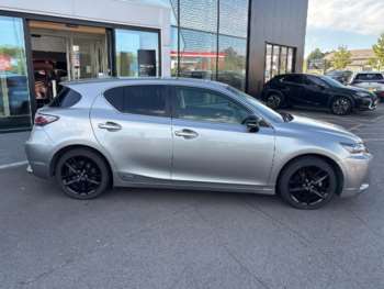 Used Lexus CT 2017 for sale - 74759496: Photo
