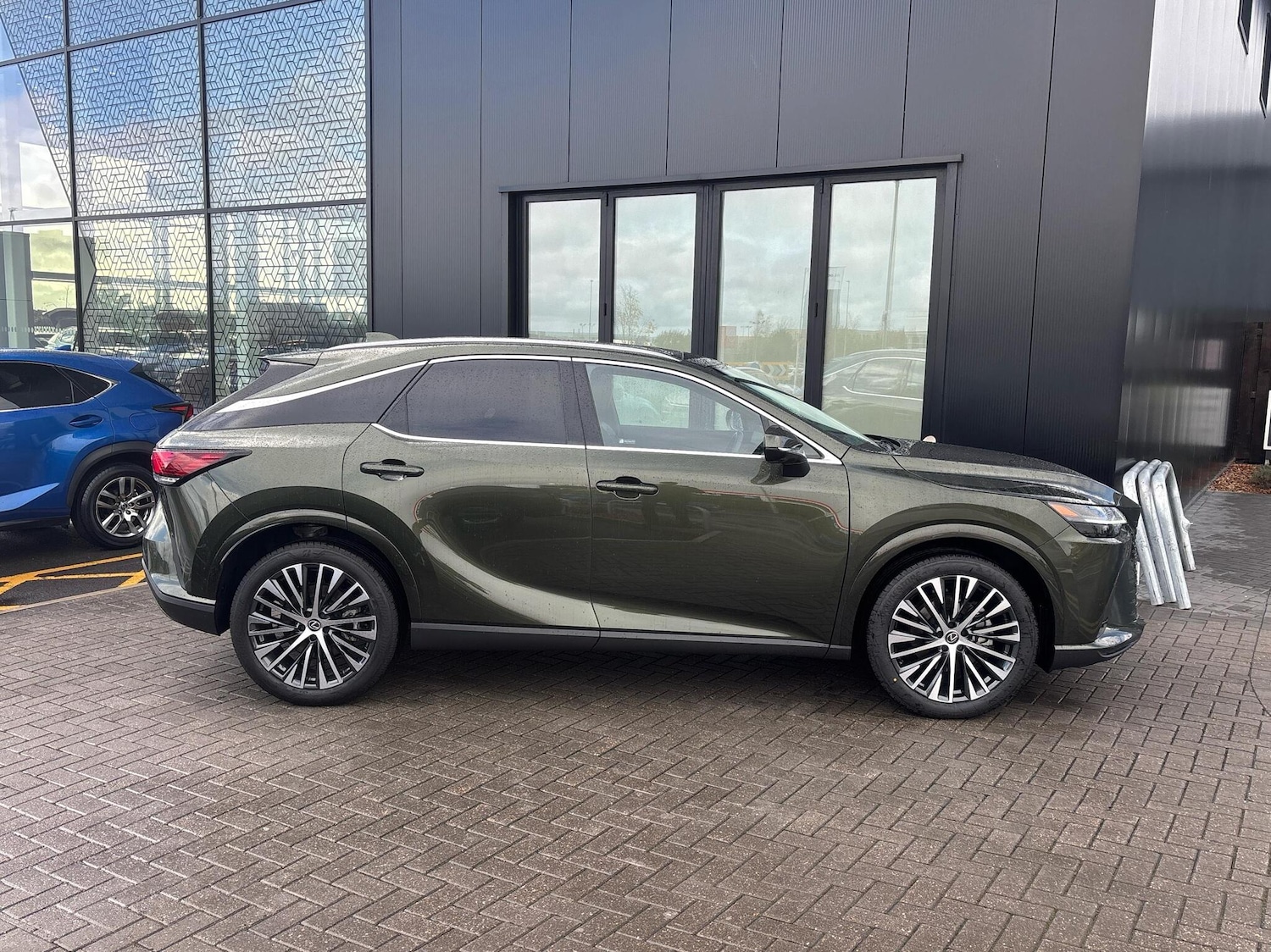 Used Lexus RX 2024 for sale - 77177089: Photo 4