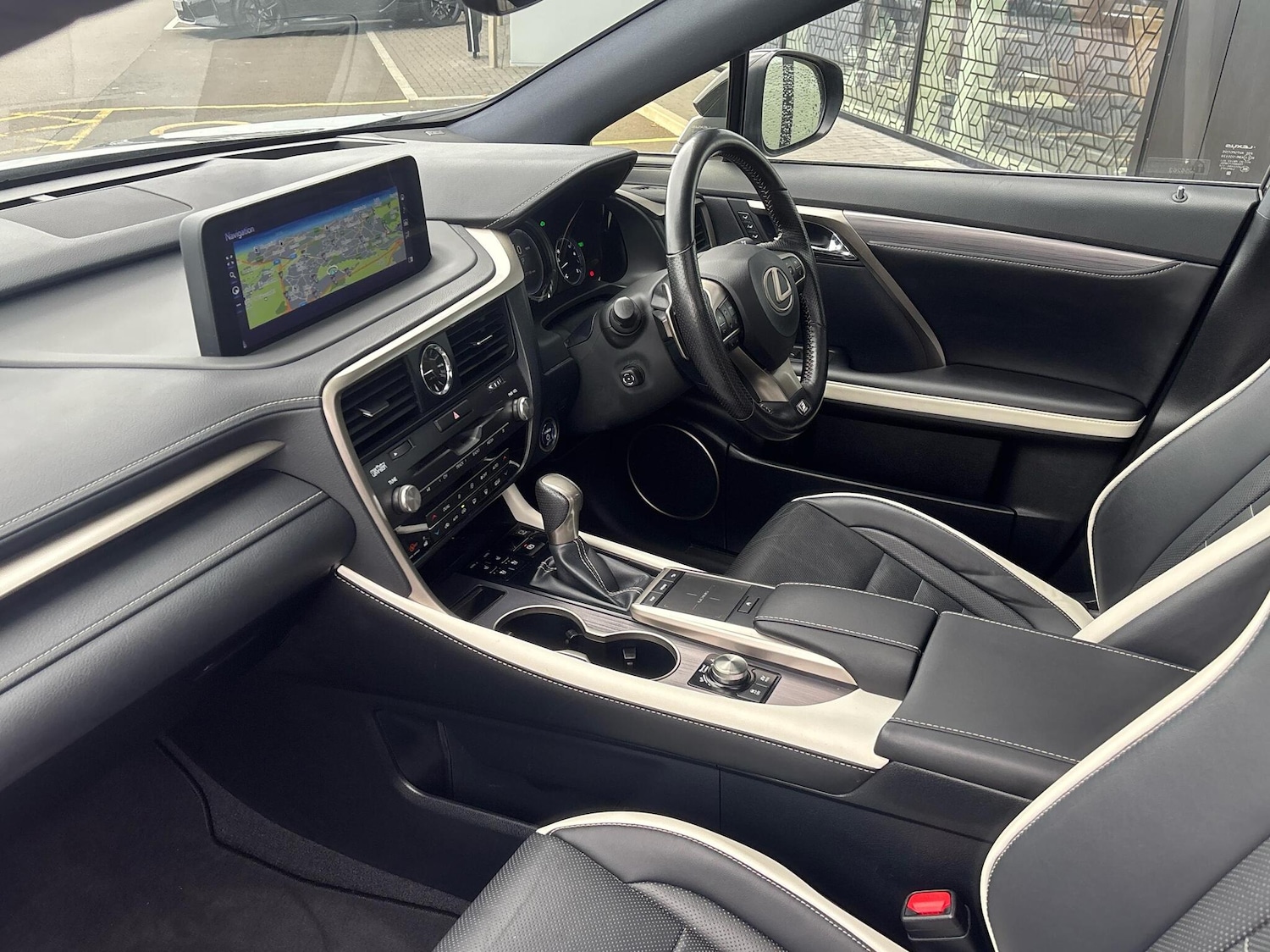 Used Lexus RX 2020 for sale - 76110808: Photo 2